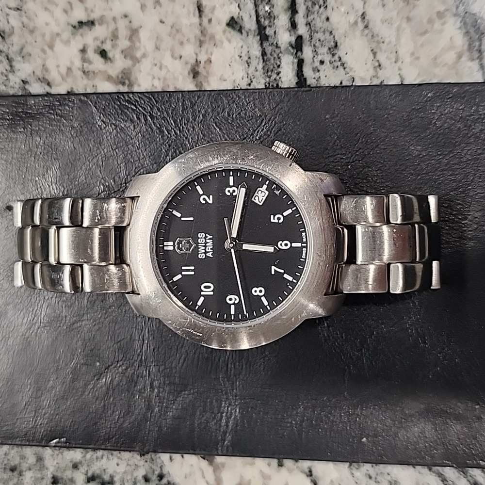 Victorianox Swiss Army Watch
